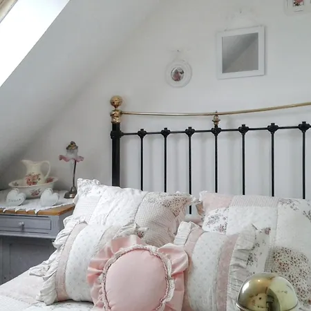 Maison Charmante A Avec Piscine Partagee *