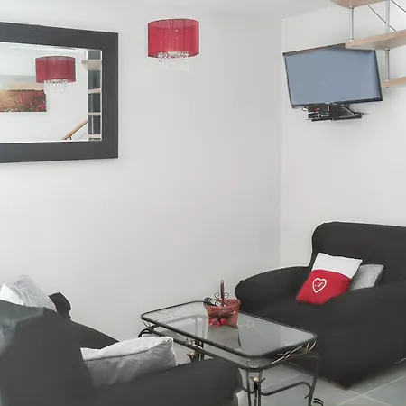 Maison Charmante A Avec Piscine Partagee Notre-Dame-du-Touchet