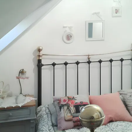 Сasa de vacaciones Maison Charmante à Avec Piscine Partagée Notre-Dame-du-Touchet