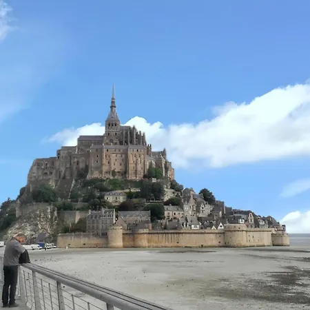 Tatil Evi Maison Charmante A Avec Piscine Partagee Notre-Dame-du-Touchet