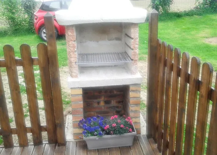 Maison Charmante A Avec Piscine Partagee *